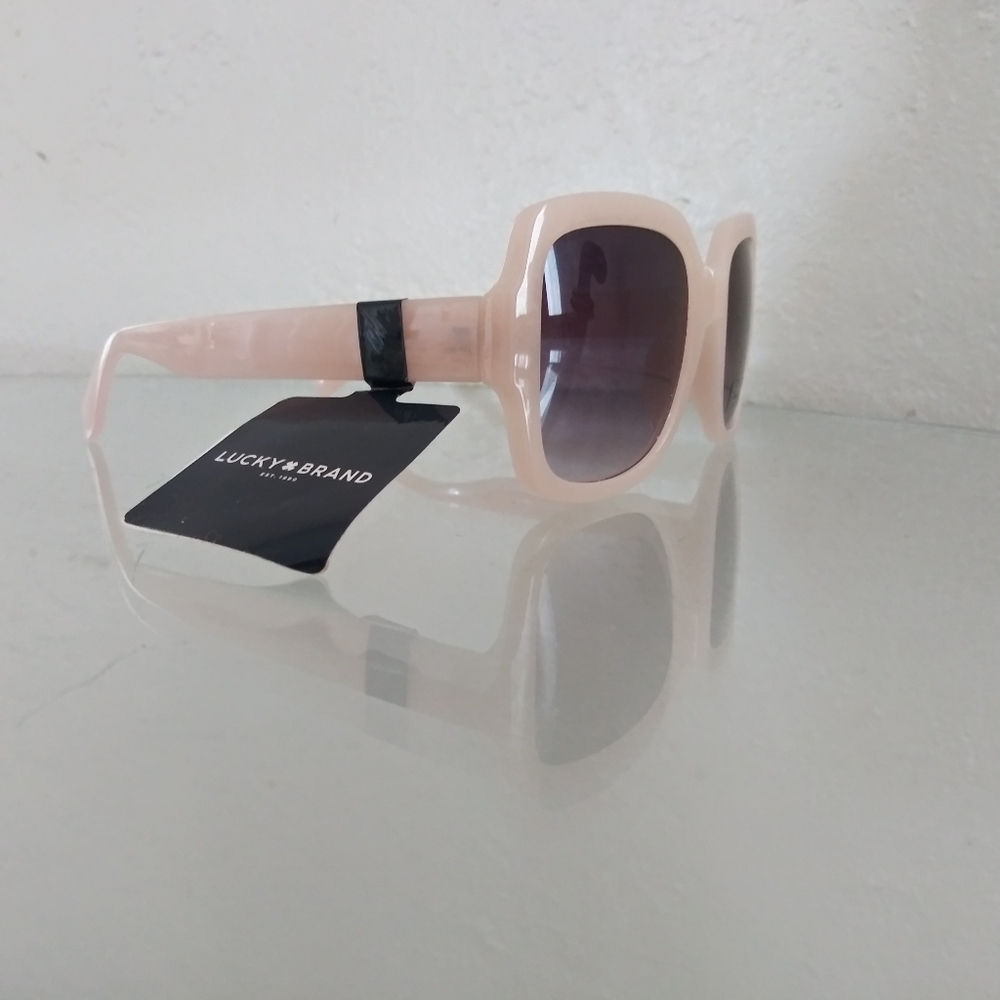 NWT LUCKY BRAND SUNGLASSES EYEWEAR ACCESSORY - Picture 3 of 5